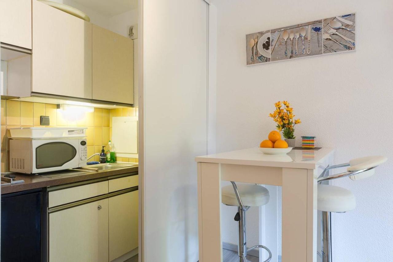 Travel Homes - The Pfeffel, 2m Walk Little Venice Apartment *